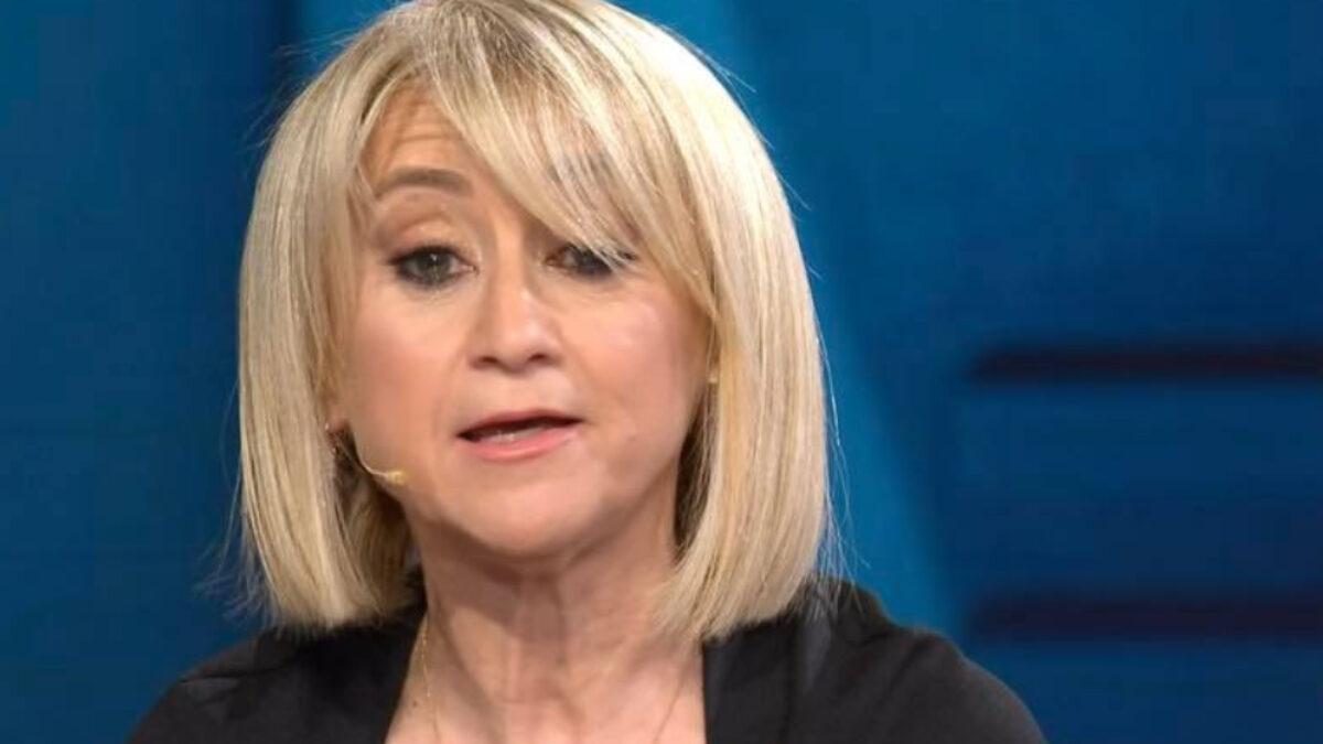 “Mai ero stata investita da tanta responsabilità, mai ho fatto la testimone di nozze, mai rappresentante di classe, mai votata. Ora sono ambasciatrice a vita della nocciola”: così Luciana Littizzetto