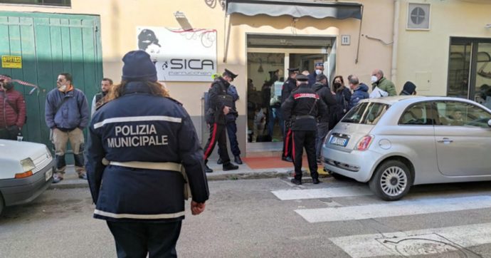 Salerno, 30enne uccisa a colpi di arma da fuoco sul posto di lavoro: fermato l’ex fidanzato