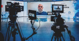 Copertina di Le porte girevoli nei talk: via i virologi, entrino i generali!