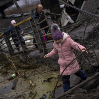 Copertina di 27 – Sirene a Kiev, il suono del terrore mentre si fugge nei bunker