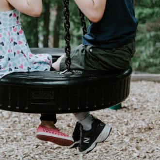 Copertina di La guerra per affido e tutela: nessuno ascolta i bambini