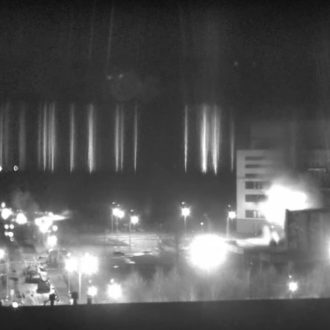 Copertina di Si spara fra i reattori, torna l’incubo nucleare: il Fatto di domani 5 marzo