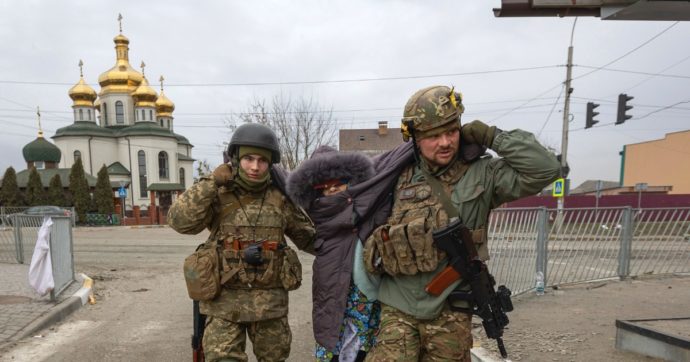 Ucraina, chi vorrebbe una guerra totale? Non dimentichiamo il filo nero della destra mondiale