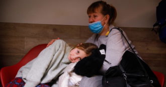 Copertina di La giornalista ucraina: “La guerra ucciderà anche i pochi diritti delle donne”