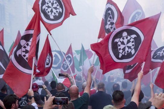 Verona, 23 militanti di CasaPound indagati con l’accusa di aggressione a cinque ragazzi nel centro storico della città
