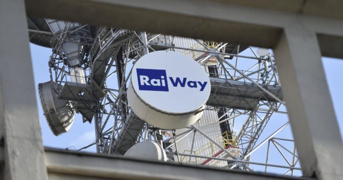 La fusione RaiWay-EiTower creerebbe un polo unico per il segnale tv. Ma c’è un’altra ipotesi