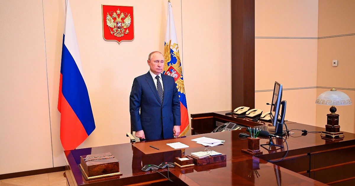 Guerra Russia-Ucraina, l’analista: “Putin teme più le democrazie Ue dei missili. Usa la ‘strategia dell’uomo pazzo’ per disorientare l’avversario”