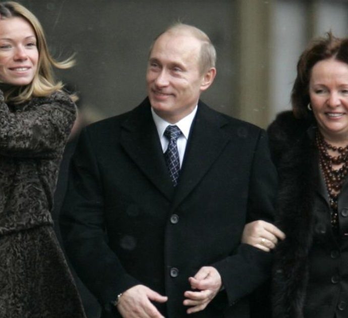 Tutte le figlie di Vladimir Putin, anche quelle “segrete”: dalla pediatra alla ballerina rock, ecco chi sono e cosa fanno