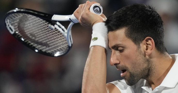 Covid, il tennista Novak Djokovic non potrà giocare al torneo Indian Wells: gli Usa impediscono l’ingresso ai non vaccinati