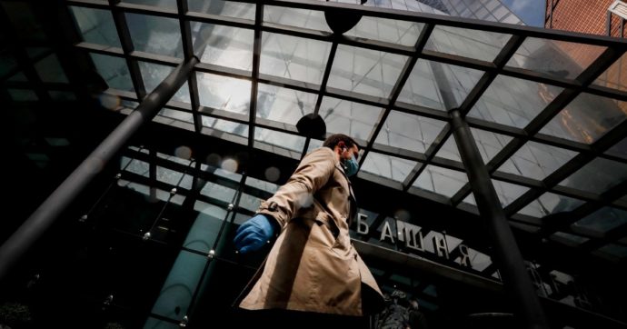 Bivio sanzioni, Mosca non crolla: oltre, si rischia la crisi dei mercati