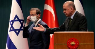 Copertina di Erdogan accusa Israele per scippare le trattative
