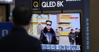 Copertina di Corea del Nord, Kim: “Ampliare il sito per lancio di razzi e missili intercontinentali”