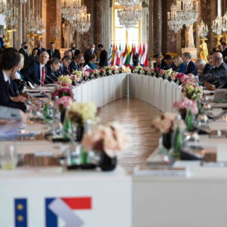 Copertina di 36 – Nuovo pacchetto di sanzioni Ue. Biden mette i dazi alla Russia