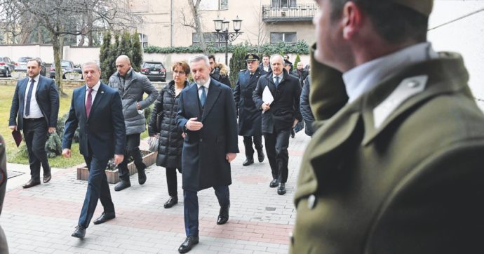 Italia e Ungheria: “Al fianco Est ci pensiamo noi con l’amico Orbán”