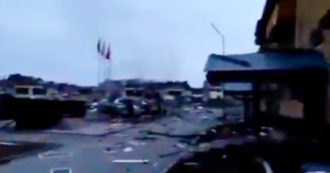 Guerra Russia-Ucraina, il video della base militare bombardata vicino al confine con la Polonia