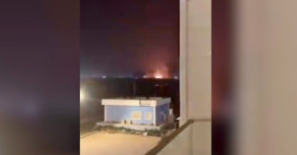 Copertina di Iraq, attacco missilistico su Erbil: il video del raid e le esplosioni al consolato Usa