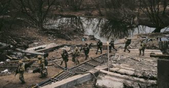 Guerra Russia-Ucraina, la diretta – Razzi su base militare: 35 morti. Negoziati, ottimismo di Kiev. Ft: “Mosca ha chiesto aiuto militare a Pechino”