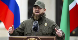 Copertina di Cecenia, Kadyrov nomina il figlio 15enne Adam a capo del dipartimento di sicurezza