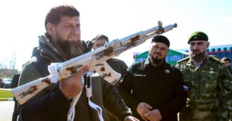 Copertina di Guerra Russia-Ucraina, leader ceceno Kadyrov è vicino a Kiev: ‘Zelensky veniamo a prenderti’. Ma adesso è caccia all’uomo per eliminarlo