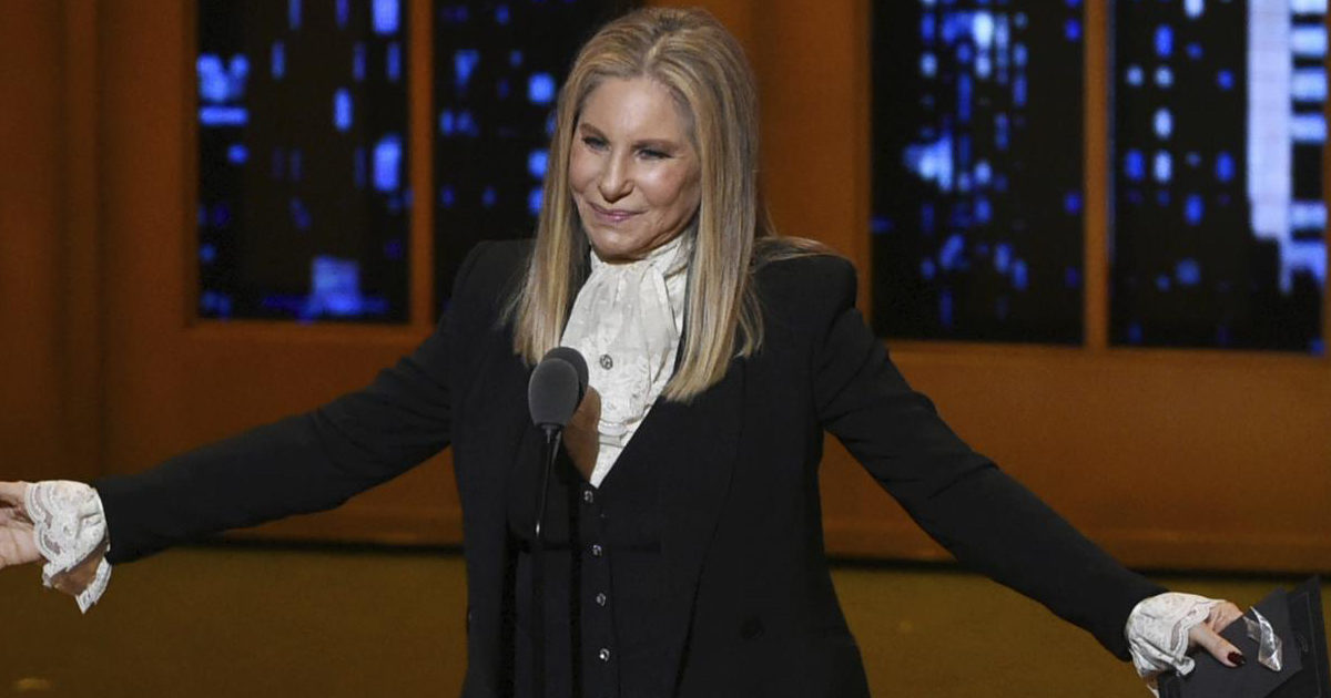 Barbra Streisand contro Putin: “I miei nonni paterni sono emigrati in Ucraina. Il mio cuore si spezza: l’esercito russo uccide donne e bambini che fuggono”