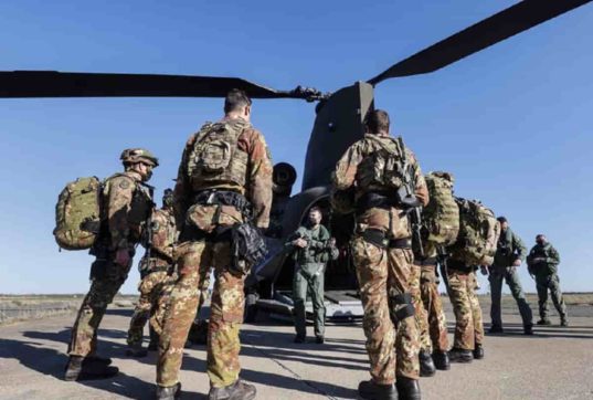 Guerra Russia-Ucraina. la Circolare dell’Esercito italiano: “Meno congedi, massima efficienza dei sistemi d’arma”