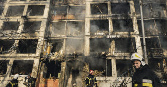 Zelensky rinuncia alla Nato, ma per la Russia è un bluff