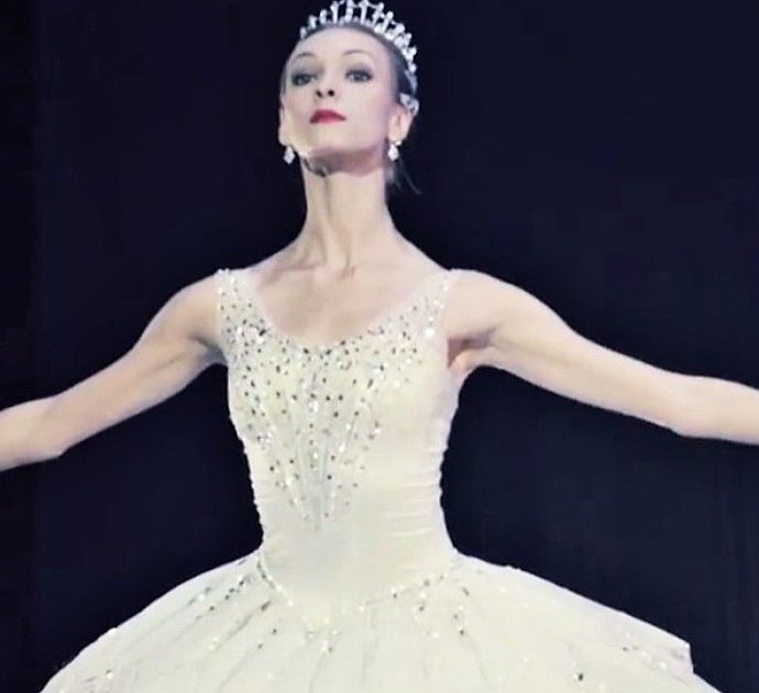 Olga Smirnova, anche la prima ballerina lascia il Bolshoi: “Sono contro la guerra in tutte le fibre della mia anima”