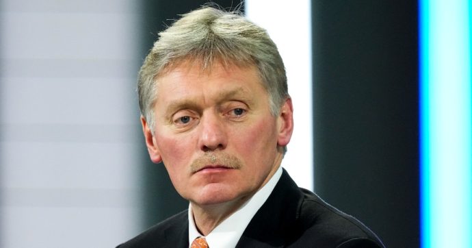 Guerra Russia-Ucraina, Dmitrij Peskov nel mirino dopo la frase sulle “ingenti perdite”: i falchi di Mosca contro il portavoce di Putin