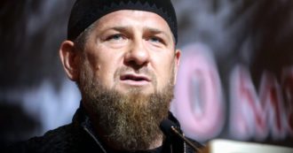 Copertina di “Il leader ceceno Kadyrov è in coma. E ha fatto seppellire vivo il suo medico personale”: le voci sul “macellaio di Grozny”