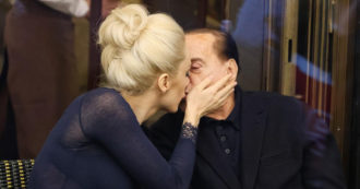Copertina di Silvio Berlusconi e Marta Fascina, sabato 19 marzo il “matrimonio simbolico”: ecco dove si terrà e chi sono gli invitati