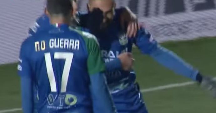 Domeniche bestiali – Simone “No” Guerra, quando due lettere sulla maglia valgono più della classifica cannonieri