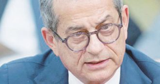 Copertina di Voleva 300mila dallo Stato: Tria ne pagherà 3mila