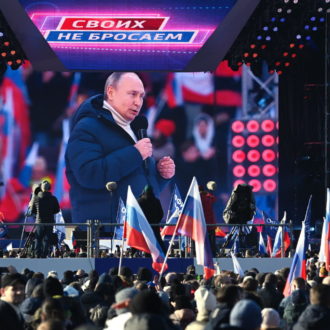 Copertina di La Russia: “Nato e neutralità, posizioni più vicine”. Armi dall’Italia: parla Giuseppe Conte