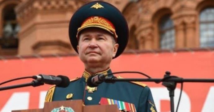 Guerra in Ucraina, ucciso un quinto generale russo: colpito durante i combattimenti all’aeroporto di Chornobaivka, nel Sud