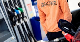 Copertina di Caro bollette e benzina: Draghi stanzia altri 4,5 miliardi