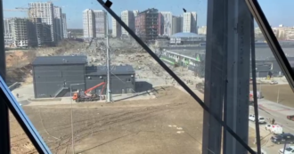 Copertina di Il nostro inviato sulle macerie del centro commerciale