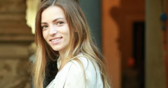 Copertina di Aurora Ruffino: “Io e i miei fratelli siamo cresciuti con i miei nonni, senza genitori. Recitare mi ha salvata”