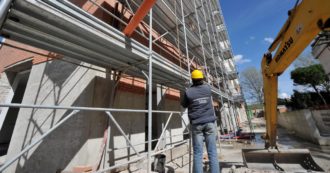 Copertina di Rincari, salta il “salva-appalti”