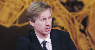 Copertina di Ucraina, maccartisti da talk contro la strega pace