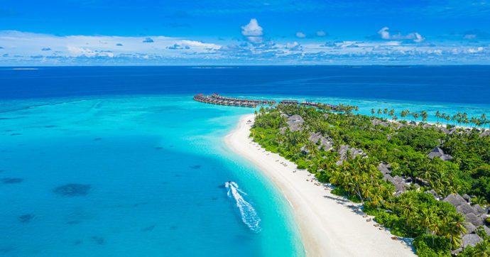 Primo divieto “generazionale” al mondo sul tabacco, alle Maldive stop all’acquisto ai nati dopo il 2007