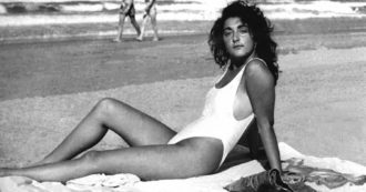 Copertina di Simonetta Cesaroni, 29 colpi e quell’estate nera che diventa un circo