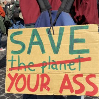 Copertina di Fridays for Future, Filippo Sotgiu: “Energia pulita, per salvare il Pianeta e azzoppare Putin”