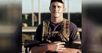 Copertina di Guerra in Ucraina, il campione di arti marziali Yegor Birkun ucciso nei combattimenti di Mariupol: lo stesso giorno avrebbe dovuto essere ai mondiali