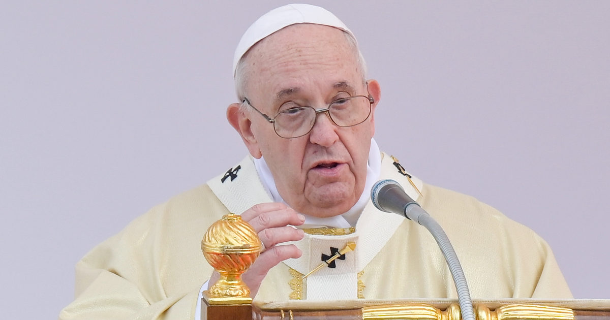 “Papa Francesco a Pasqua su Rai Uno per un viaggio inedito nel Vangelo, con Roberto Benigni”: l’annuncio di Fuortes