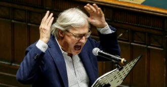 Copertina di La Giunta della Camera nega l’immunità a Sgarbi: ora il sottosegretario rischia di dover sborsare 30mila euro per gli insulti a Carfagna