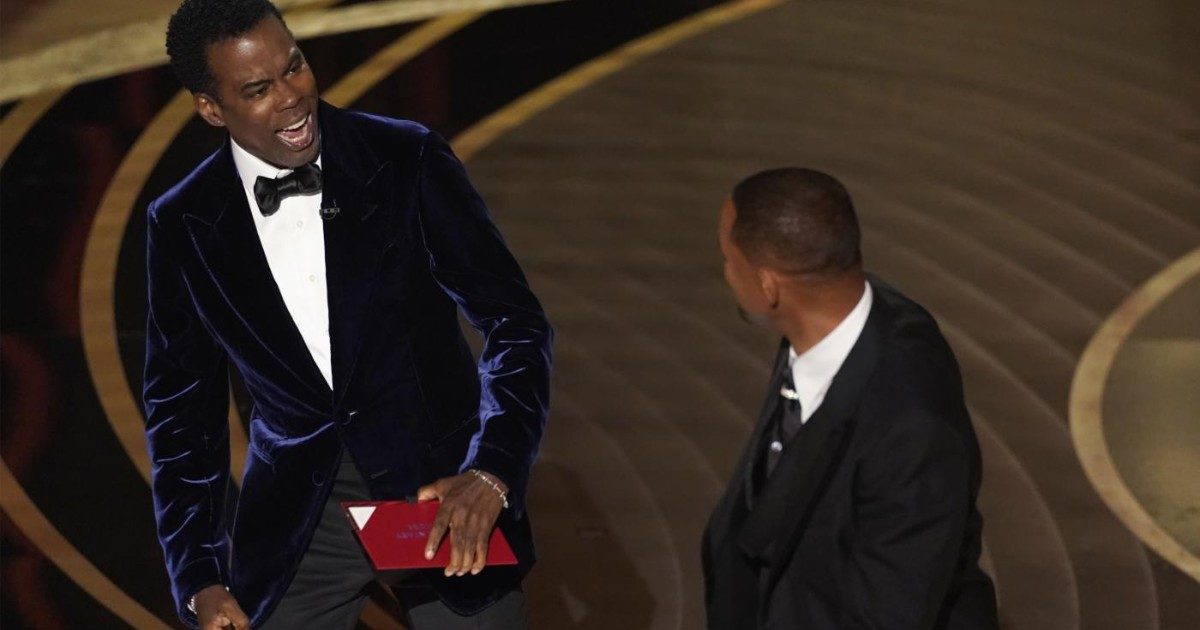Oscar 2022, Chris Rock si rifiuta di denunciare Will Smith per l’aggressione in diretta durante la cerimonia