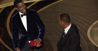 Copertina di Will Smith bandito dagli Oscar per 10 anni dopo lo schiaffo a Chris Rock: “Sue azioni inaccettabili”