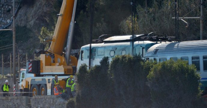Copertina di Savona, treno deragliò nel 2014: zero colpevoli