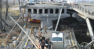 Copertina di Mariupol, civili in trappola. Accuse tra Mosca e Kiev