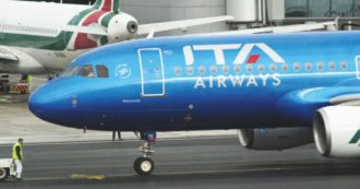 Copertina di Ita, si dimettono 6 consiglieri. Voci di scontri tra i vertici e Mef su privatizzazione e paghe